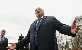 Лукашенко словами «прилетит в десятикратном размере» предупредил Киев