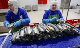Россияне начали переходить с рыбных консервов на пресервы